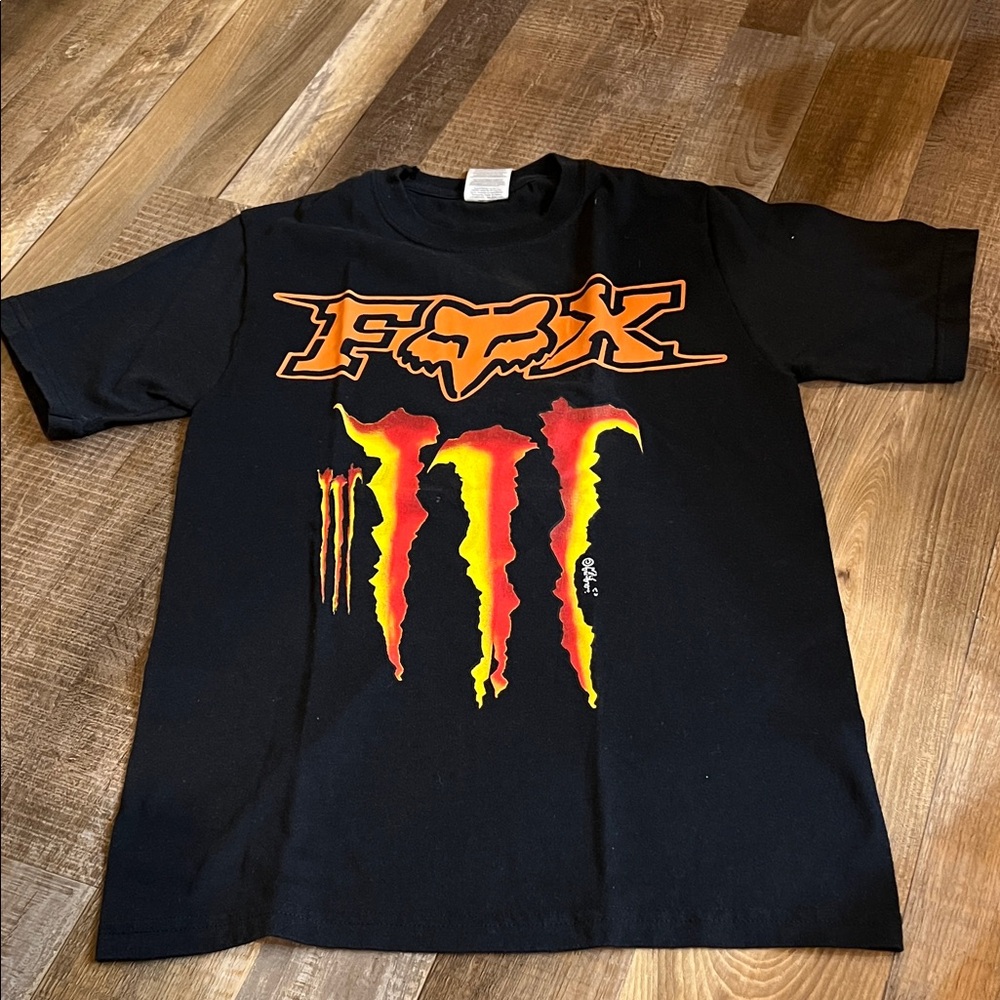 Fox Kids Black and Orange Graphic Tee
